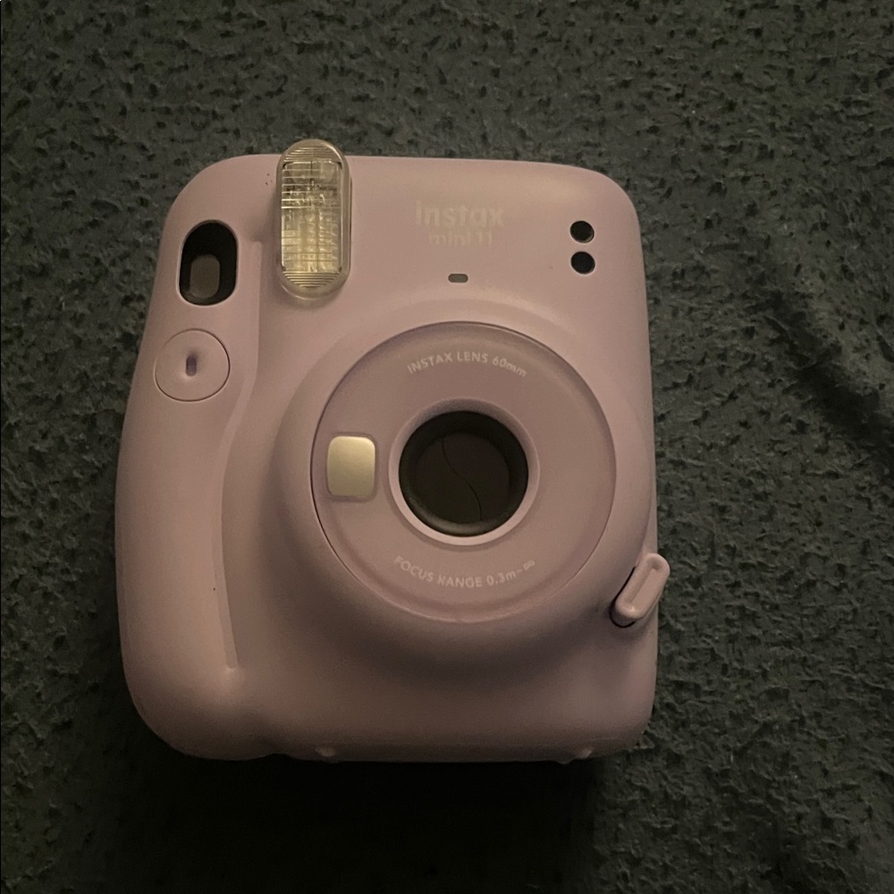 Fujifilm Instax Mini 11 in Soft Purple